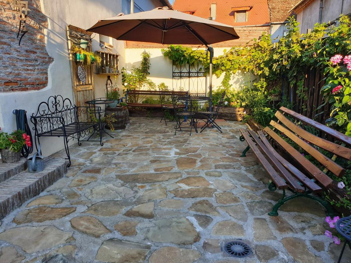 Hotel Casa Bertha Sighişoara Esterno foto